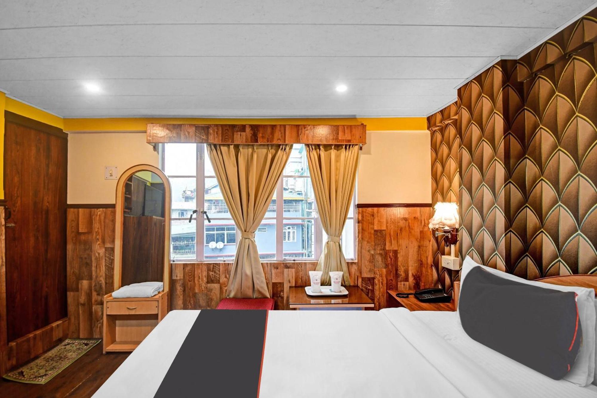 Collection O Samrat Residency Hotel กังต็อก ภายนอก รูปภาพ