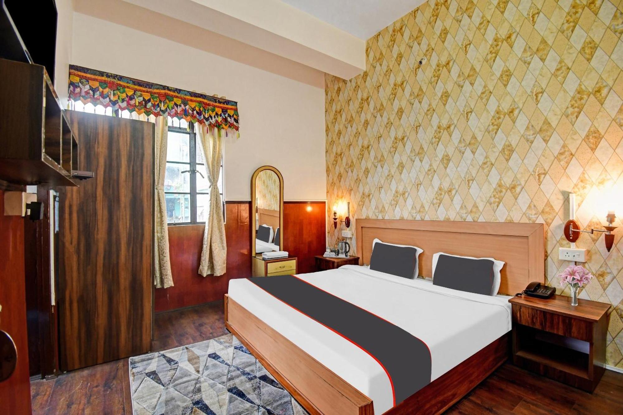 Collection O Samrat Residency Hotel กังต็อก ภายนอก รูปภาพ